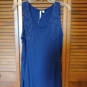 Lauren Conrad tank